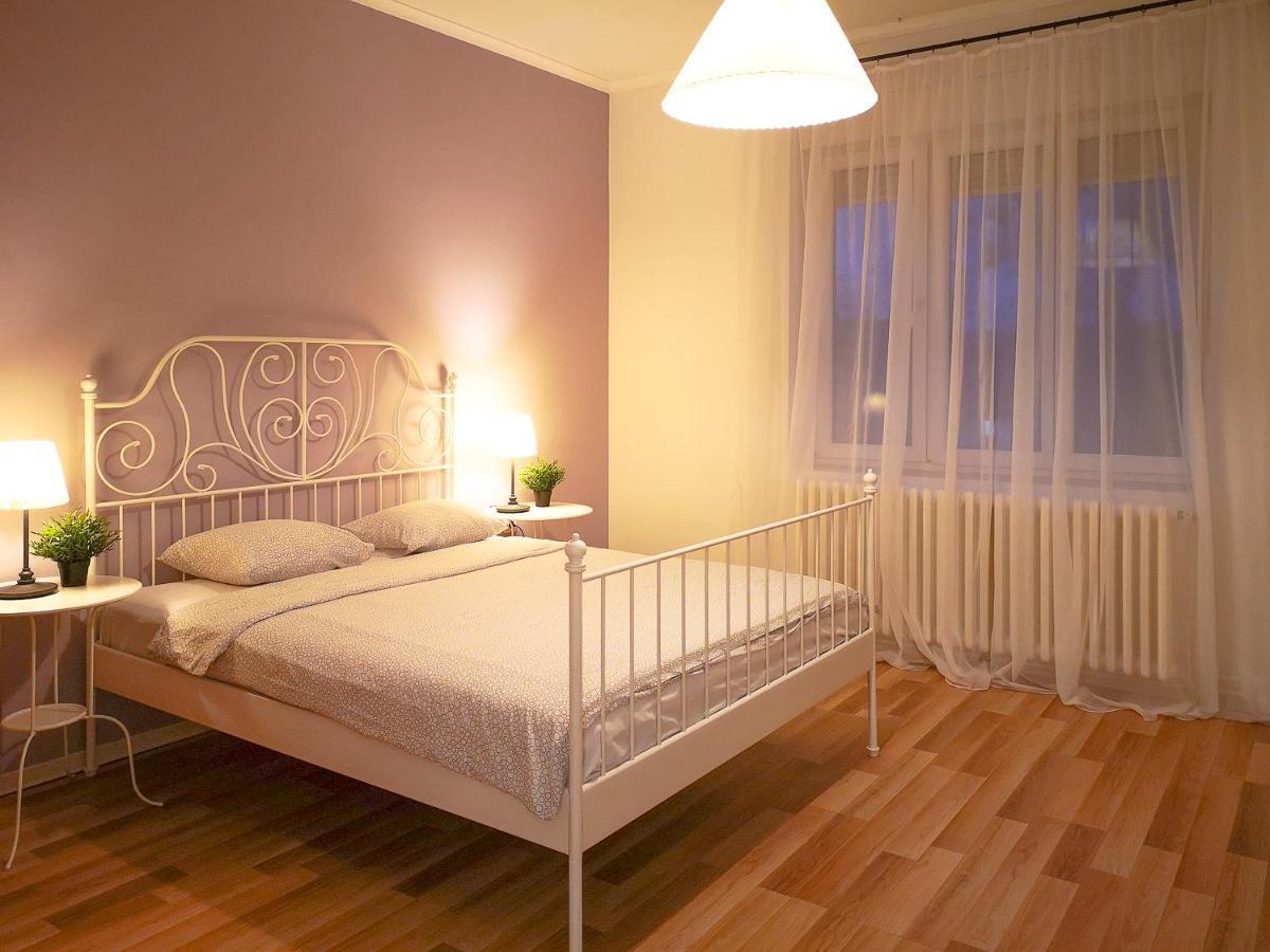 Filinhome Stefanovica Suite 8 Novi Sad Eksteriør bilde