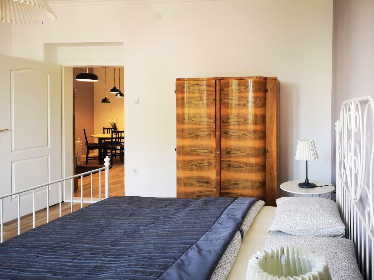 Filinhome Stefanovica Suite 8 Novi Sad Eksteriør bilde