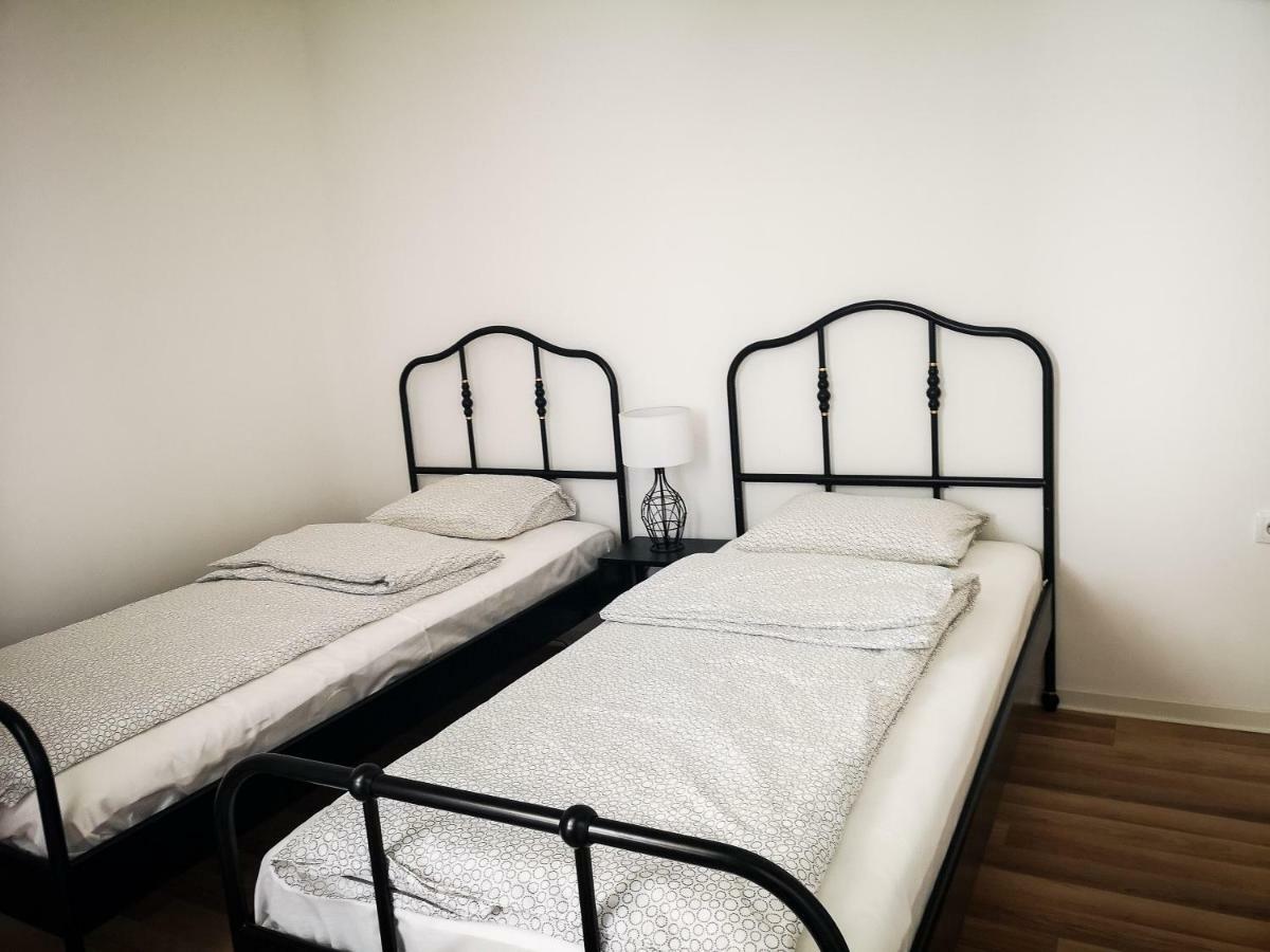 Filinhome Stefanovica Suite 8 Novi Sad Eksteriør bilde