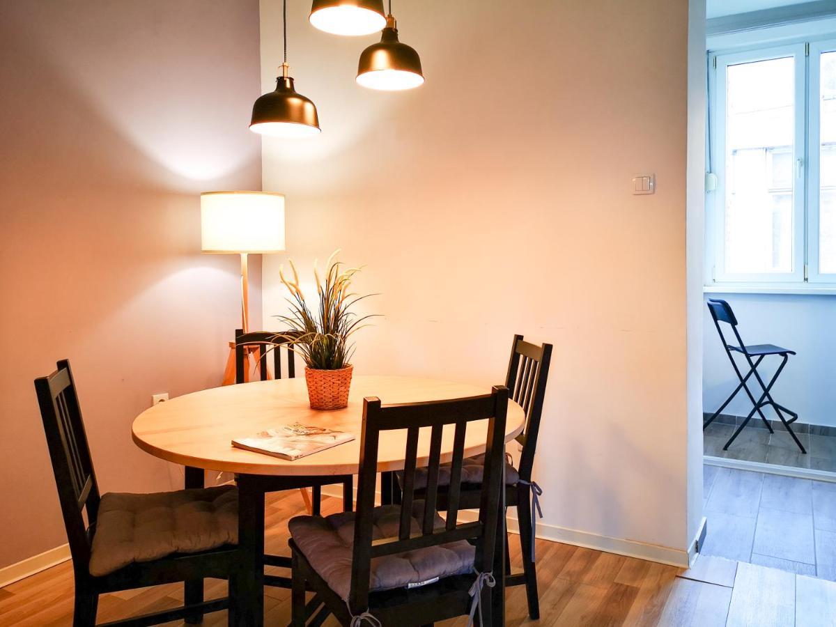 Filinhome Stefanovica Suite 8 Novi Sad Eksteriør bilde